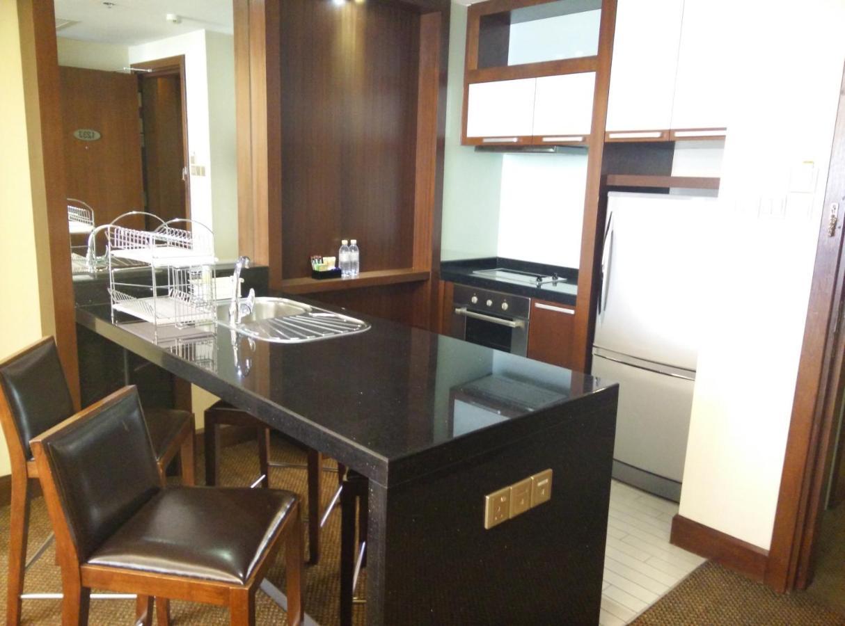 St Giles Gardens Hotel Kuala Lumpur Exterior photo A kitchen in a hotel suite