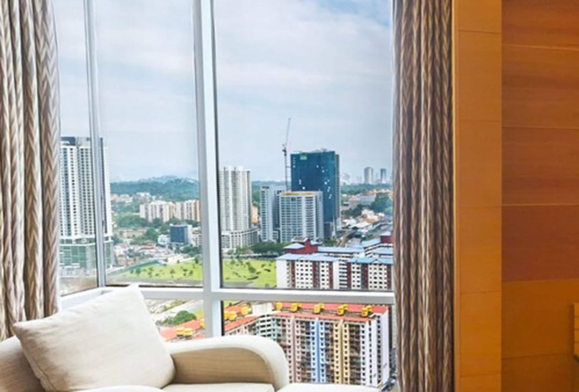 St Giles Gardens Hotel Kuala Lumpur Exterior photo View from the living room