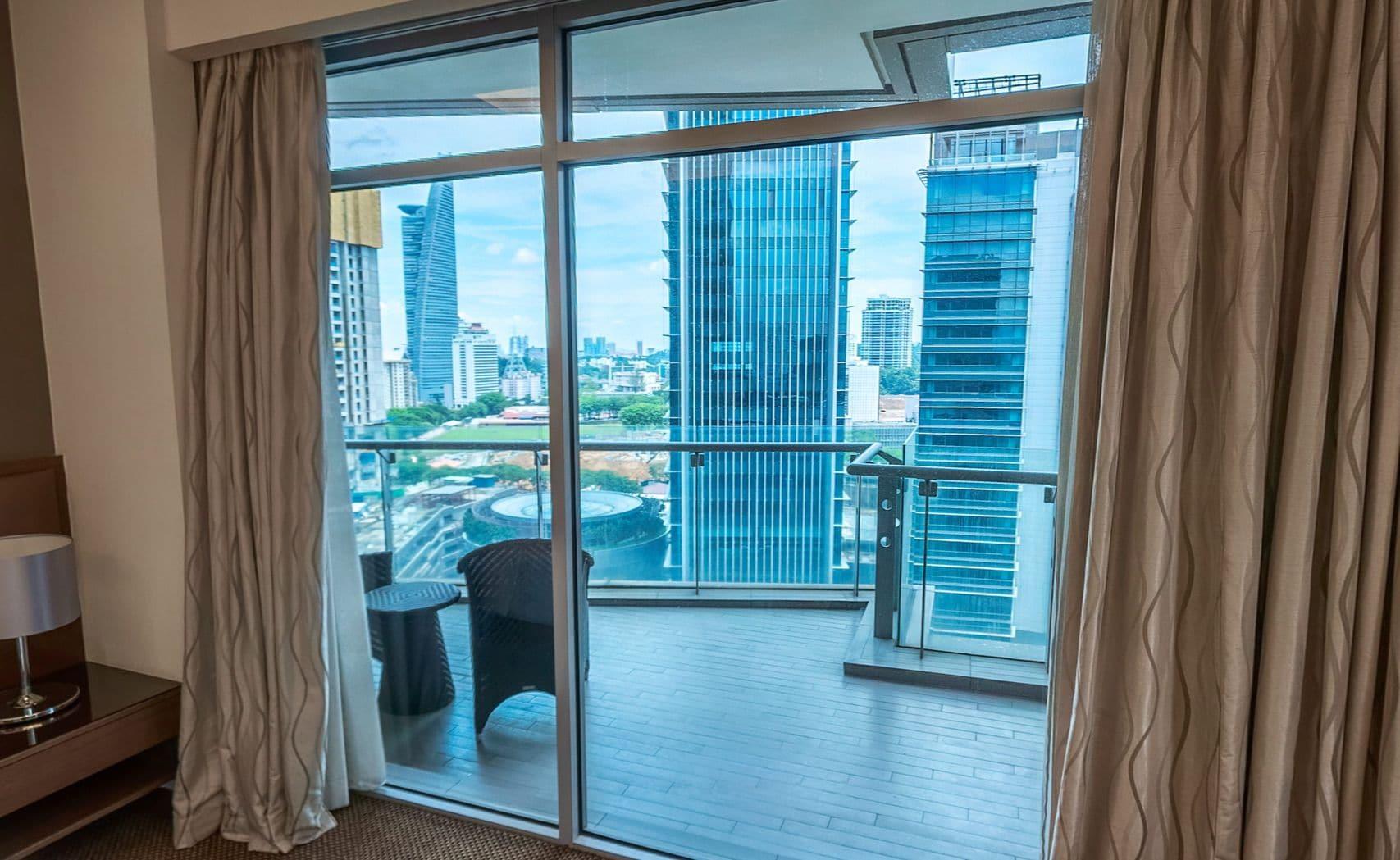 St Giles Gardens Hotel Kuala Lumpur Exterior photo A sliding door