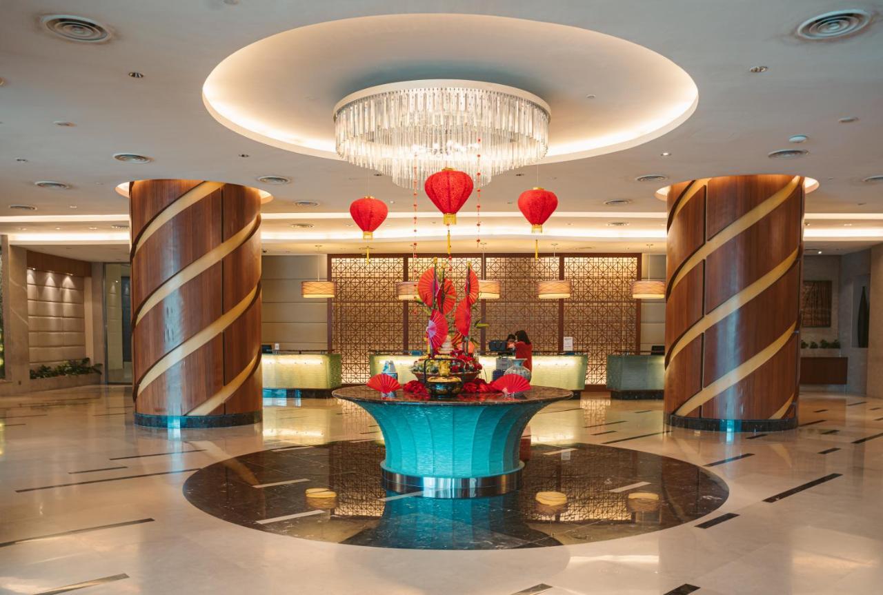 St Giles Gardens Hotel Kuala Lumpur Exterior photo The lobby of the hotel
